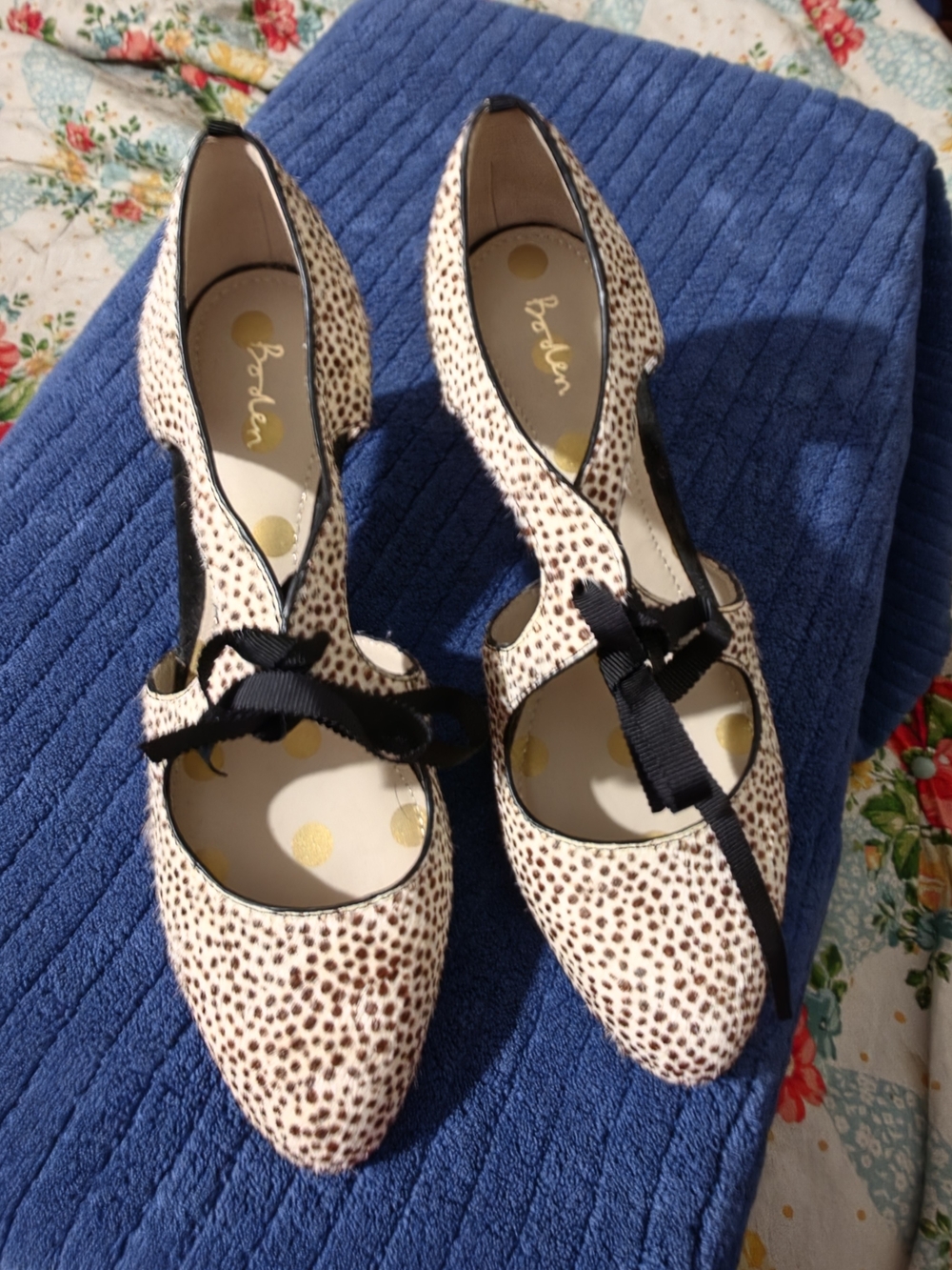 Boden Women's Cream & Brown Speckled Bow Pumps